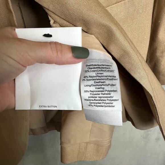 New DKNY Women’s Tan Double Breasted Slim Fit Suit Blazer Size Large Linen - Picture 4 of 5